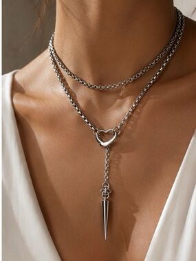 Modern Silver Heart Chain Necklace Sculptural Lariat with Spike Pendant